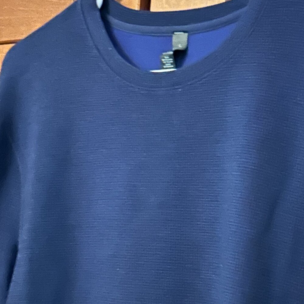 Lululemon Man  Sz L Navy Blue Long sleeve Top Tee Sweatshirt Relaxed - Picture 2 of 4